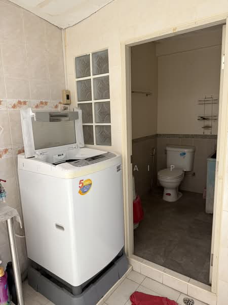 ทาวน์เฮ้าส์ จรัญสนิทวงศ์13, Bangkok, Bang Waek, Phasi Charoen, Bangkok, 4 Bedrooms, 230 sqm, Townhouse For Sale, by Pimprapai P., 500154667 - DDproperty.com