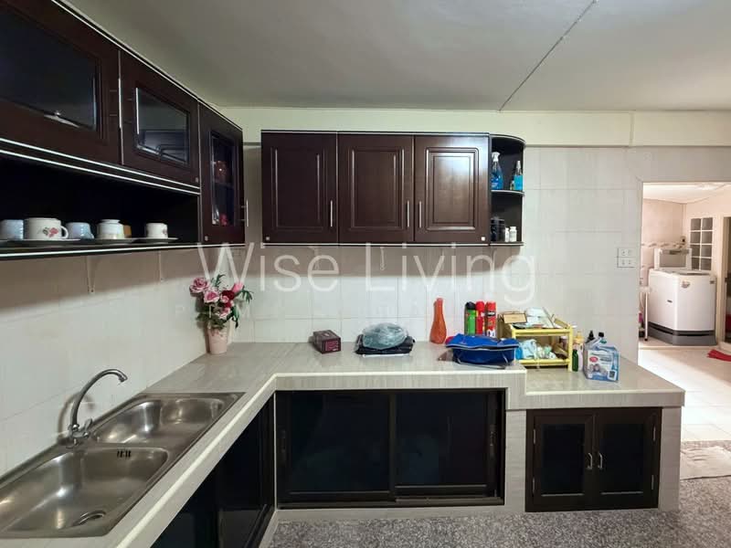 ทาวน์เฮ้าส์ บางแวก, Bangkok, Bang Waek, Phasi Charoen, Bangkok, 4 Bedrooms, 240 sqm, Townhouse For Sale, by Pimprapai P., 500154667 - DDproperty.com