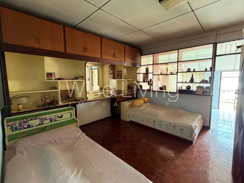 ทาวน์เฮ้าส์ บางแวก, Bangkok, Bang Waek, Phasi Charoen, Bangkok, 4 Bedrooms, 240 sqm, Townhouse For Sale, by Pimprapai P., 500154667 - DDproperty.com