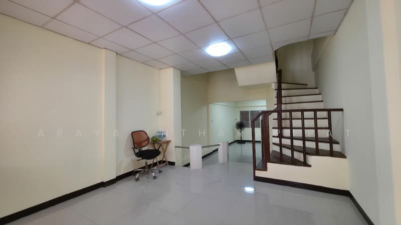 Nantana Garden 1 : นันทนาการ์เด้น 1, นนทบุรี, ซอย หมู่บ้านนันทนาการ์เด้น 1, บางรักน้อย, เมืองนนทบุรี, นนทบุรี, 95 ตร.ม., ทาวน์เฮ้าส์ ขาย, โดย Araya Intharapipat, 500154676 - DDproperty.com