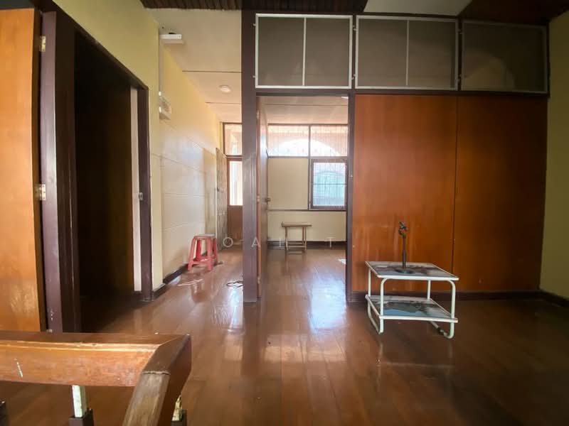 อาคารให้เช่า เอกมัย สุขุมวิท : Building for rent, Ekkamai, Sukhumvit., Bangkok, Khlong Tan Nua, Watthana, Bangkok, , 200 sqm, Shophouse For Rent, by TOAH T., 500154721 - DDproperty.com