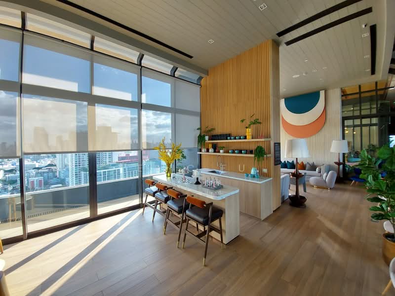 XT Huaikhwang, Bangkok, 244 Ratchadaphisek Road, Huai Khwang, Huai Khwang, Bangkok, 1 Bedroom, 36 sqm, Condo For Rent, by Eric Fu, 500154732 - DDproperty.com