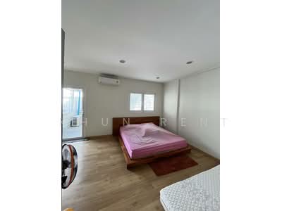 ขาย - ทาวน์เฮ้าส์ บางนา-ตราด, กรุงเทพ