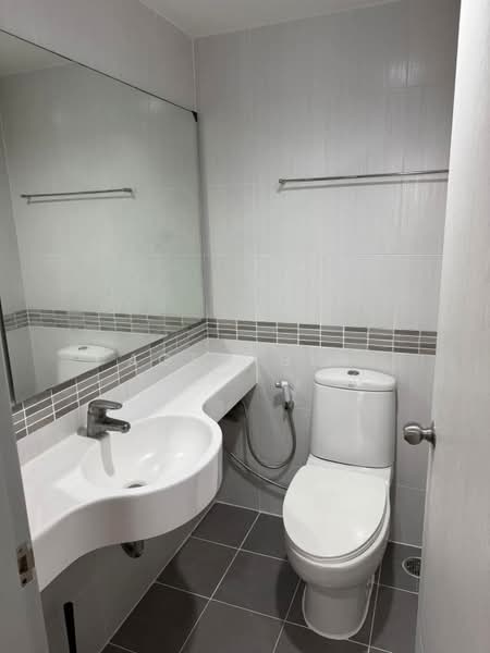 Lumpini Place Srinakarin-Huamak Station, Bangkok, Srinakarin Road, Suan Luang, Suan Luang, Bangkok, 1 Bedroom, 26 sqm, Condo For Rent, by Agentbkk, 500154771 - DDproperty.com