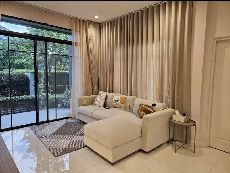 Bangkok Boulevard Sathorn-Pinklao 2, Nonthaburi, Bang Kruai-Chong Thanom Road, Mahasawat, Bang Kruai, Nonthaburi, 4 Bedrooms, 248 sqm, Single Detached House For Rent, by Forty-Six Real Estate Group, 500154804 - DDproperty.com