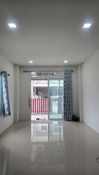 เดอะวิลเลจ ดรีม, Chon Buri (Pattaya), Bueng, Si Racha, Chon Buri (Pattaya), 3 Bedrooms, 126 sqm, Townhouse For Sale, by The Best Property เปิ้ล, 500154805 - DDproperty.com