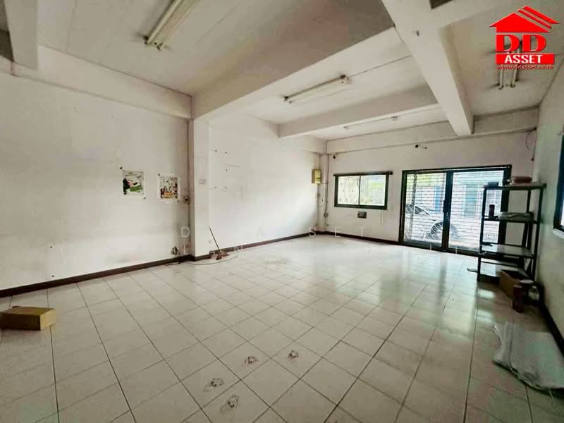 ขายโรงงาน ลาดพร้าว โชคชัย4 สตรีวิท2, กรุงเทพ, ลาดพร้าว, ลาดพร้าว, กรุงเทพ, 1,940 ตร.ม., ที่ดิน ขาย, โดย DD Asset (Thailand) Co.,Ltd, 500154820 - DDproperty.com