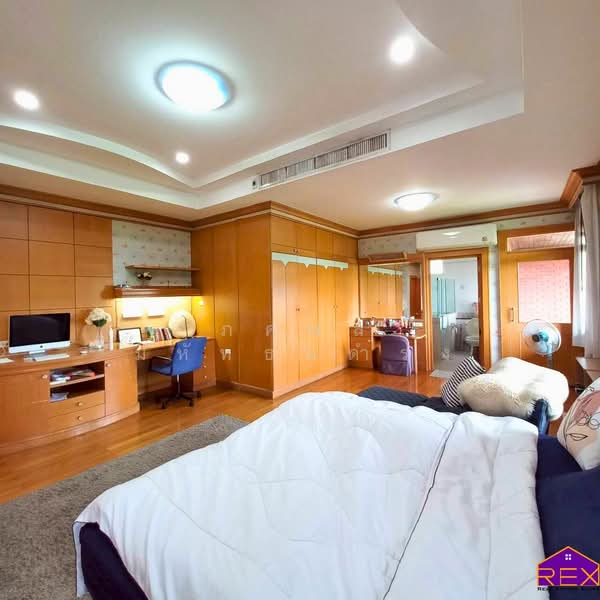 Panya Indra P1, Bangkok, Bang Chun, Khlong Sam Wa, Bangkok, 4 Bedrooms, 980 sqm, Single Detached House For Sale, by ภคพล มหัทธนดำรง, 500154823 - DDproperty.com