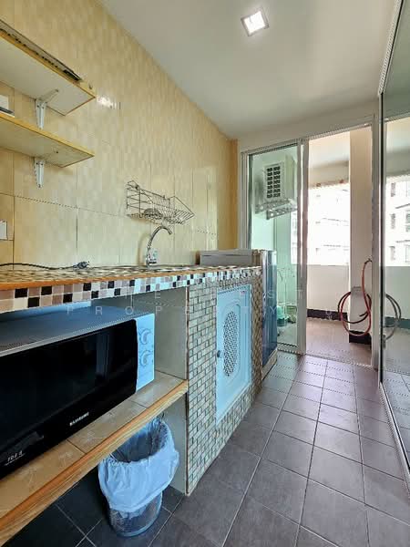 The Light Condo Bangsaen (A & B) : เดอะ ไลท์ คอนโด บางแสน, ชลบุรี, ถนนมาบมะยม, แสนสุข, เมืองชลบุรี, ชลบุรี, 33 ตร.ม., คอนโด ขาย, โดย The Best Property ปู, 500154846 - DDproperty.com