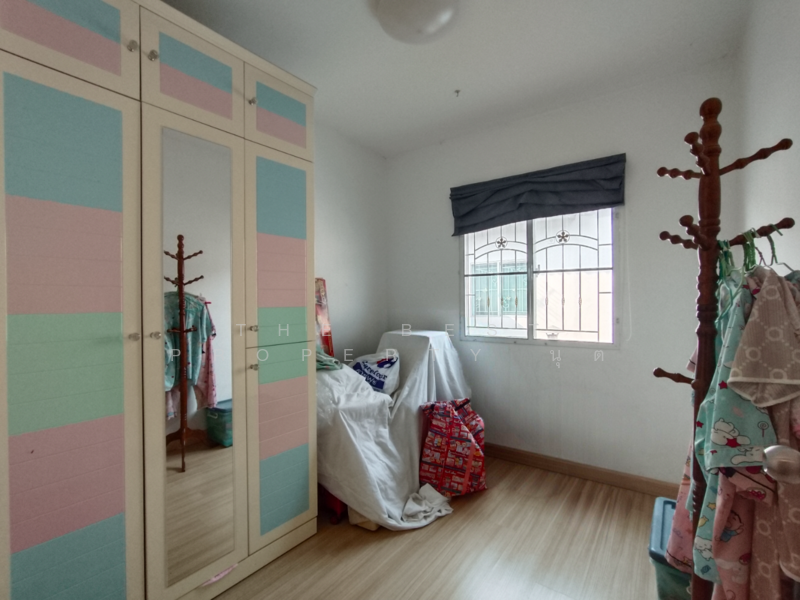 Pruksa Ville 77 Phutthamonthon Sai 4, Nakhon Pathom, Phutthamonthon Sai 4 Road, Krathum Lom, Sam Phran, Nakhon Pathom, 3 Bedrooms, 100 sqm, Townhouse For Sale, by The Best Property นุต, 500154847 - DDproperty.com