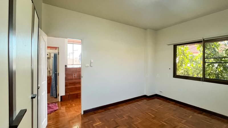 Hang Dong District, Chiang Mai, Chiang Mai, Hang Dong, Hang Dong, Chiang Mai, 4 Bedrooms, 180 sqm, Single Detached House For Rent, by Surat Premsri, 500154870 - DDproperty.com