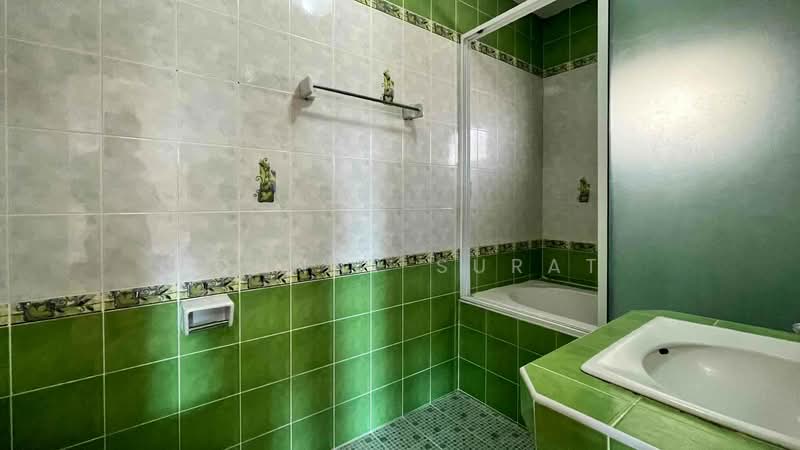 Hang Dong District, Chiang Mai, Chiang Mai, Hang Dong, Hang Dong, Chiang Mai, 4 Bedrooms, 180 sqm, Single Detached House For Rent, by Surat Premsri, 500154870 - DDproperty.com