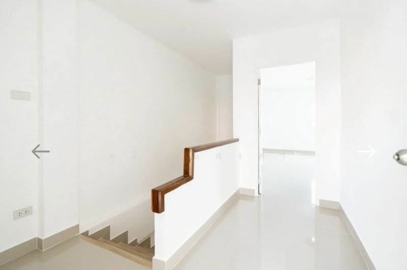 ให้เช่า - ให้เช่าทาวน์โฮมใหญ่ ม.ณพณภา คลองตำหรุ ชลบุรี, ชลบุรี