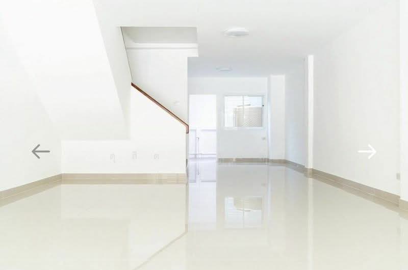 ให้เช่าทาวน์โฮมใหญ่ ม.ณพณภา คลองตำหรุ ชลบุรี, Chon Buri (Pattaya), Khlong Tamru, Muang Chon Buri, Chon Buri (Pattaya), 3 Bedrooms, 150 sqm, Townhouse For Rent, by Dusit Saengfa, 500154875 - DDproperty.com