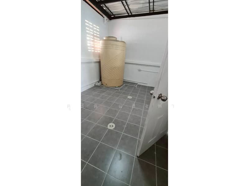 ให้เช่าทาวน์โฮมใหญ่ ม.ณพณภา คลองตำหรุ ชลบุรี, Chon Buri (Pattaya), Khlong Tamru, Muang Chon Buri, Chon Buri (Pattaya), 3 Bedrooms, 150 sqm, Townhouse For Rent, by Dusit Saengfa, 500154875 - DDproperty.com