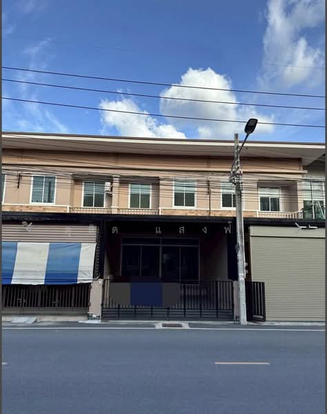 ให้เช่าทาวน์โฮมใหญ่ ม.ณพณภา คลองตำหรุ ชลบุรี, Chon Buri (Pattaya), Khlong Tamru, Muang Chon Buri, Chon Buri (Pattaya), 3 Bedrooms, 150 sqm, Townhouse For Rent, by Dusit Saengfa, 500154875 - DDproperty.com