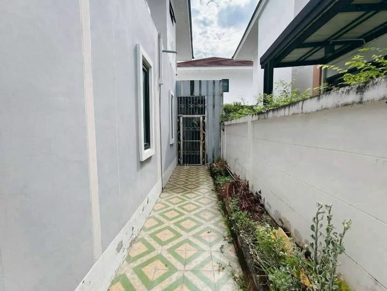 ให้เช่า่บ้านเดี่ยว ม.สวนคูณ2 ใกล้ รร.สารสาสน์ ชลบุรี, Chon Buri (Pattaya), Mhueng, Muang Chon Buri, Chon Buri (Pattaya), 3 Bedrooms, 220 sqm, Single Detached House For Rent, by Dusit Saengfa, 500154902 - DDproperty.com