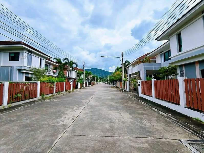 ให้เช่า่บ้านเดี่ยว ม.สวนคูณ2 ใกล้ รร.สารสาสน์ ชลบุรี, Chon Buri (Pattaya), Mhueng, Muang Chon Buri, Chon Buri (Pattaya), 3 Bedrooms, 220 sqm, Single Detached House For Rent, by Dusit Saengfa, 500154902 - DDproperty.com