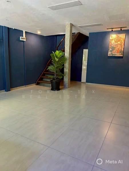 ให้เช่าอาคารใหญ่พาณิชย์ 2 คูหาตีทะลุ 3 ชั้น From MRT Phaholyothin to BTS Ha Yaek Ladprao, Bangkok, ซอย ลาดพร้าว 2, Jom Phon, Chatuchak, Bangkok, , 500 sqm, Shophouse For Rent, by Forty-Six Real Estate Group, 500154904 - DDproperty.com