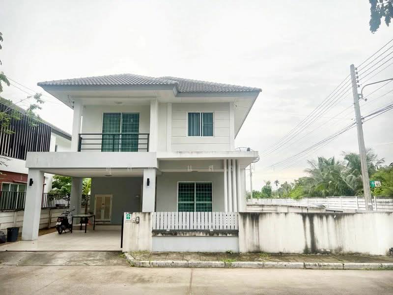 ให้เช่า ม.เดอะทรี หลังมุม มีพื้นที่สวนข้างบ้าน หนองยายบู่ ศรีราชา, Chon Buri (Pattaya), Surasak, Si Racha, Chon Buri (Pattaya), 3 Bedrooms, 200 sqm, Single Detached House For Rent, by Dusit Saengfa, 500154919 - DDproperty.com