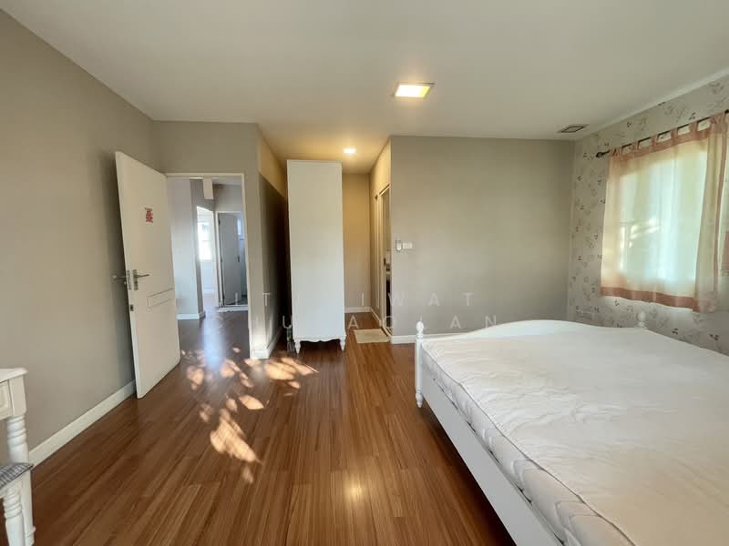 Mantana Kalapapruk-Wongwaen, Bangkok, 379 Kanchanaphisek Road, Lak Song, Bang Khae, Bangkok, 3 Bedrooms, 160 sqm, Single Detached House For Sale, by Itthiwat Chulaolan, 500154930 - DDproperty.com