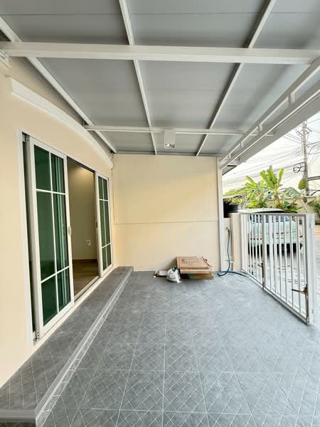 The Villa Rattanathibet : เดอะ วิลล่า รัตนาธิเบศร์, นนทบุรี, ถนน รัตนาธิเบศร์, ท่าอิฐ, ปากเกร็ด, นนทบุรี, 120 ตร.ม., บ้านเดี่ยว ขาย, โดย ธนันพัชร์ วงศ์วาสน์, 500154932 - DDproperty.com