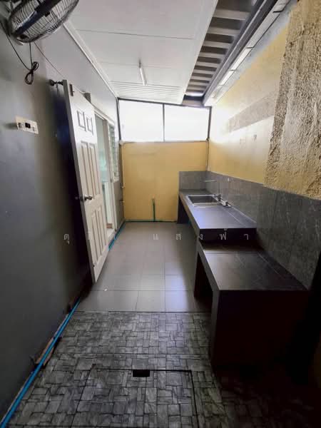 For Rent - ให้เช่าบ้านแฝด ม.ไลฟ์วัลเล่ย์ เขาน้ำซับ ศรีราชา, Chon Buri (Pattaya)