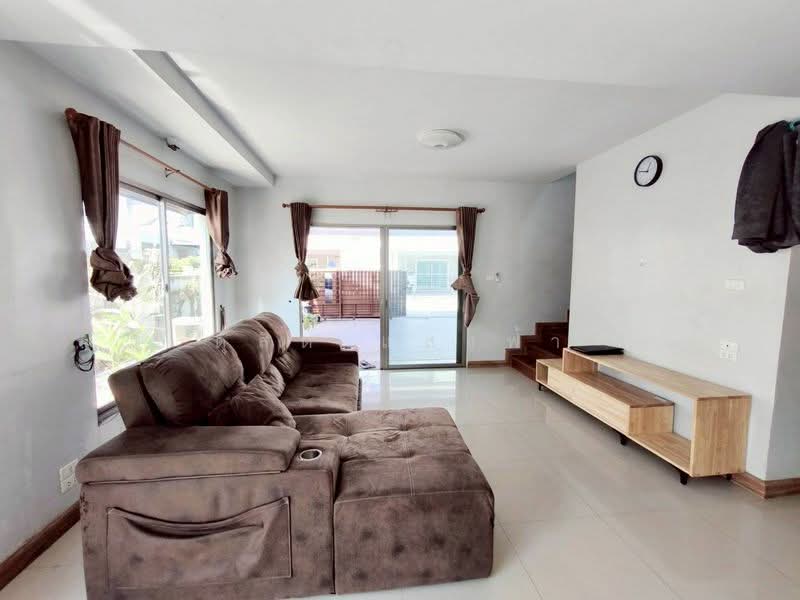 ให้เช่าบ้านแฝด ม.ไลฟ์วัลเล่ย์ เขาน้ำซับ ศรีราชา, ชลบุรี, ทุ่งสุขลา, ศรีราชา, ชลบุรี, 120 ตร.ม., บ้านแฝด ให้เช่า, โดย ดุสิต แสงฟ้า, 500154933 - DDproperty.com