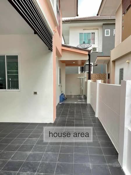 ให้เช่าบ้านเดี่ยวหลังใหญ่ ม.เลควัลเล่ย์ บ่อวิน ศรีราชา, ชลบุรี, บ่อวิน, ศรีราชา, ชลบุรี, 280 ตร.ม., บ้านเดี่ยว ให้เช่า, โดย ดุสิต แสงฟ้า, 500154938 - DDproperty.com