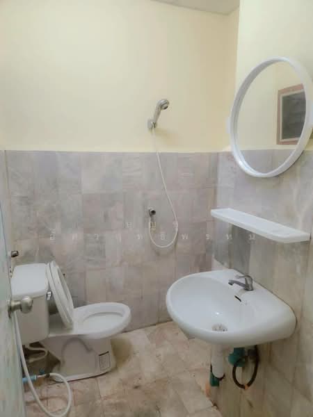 ขายคอนโด ถูกมาก พื้นที่เยอะ ขนาด 55 ตรม. ใกล้ห้างซีคอน เเละ MRT, Bangkok, 1033/2107 ซอยศรีนครินทร์ 35 ถ. ศรีนครินทร์, Suan Luang, Suan Luang, Bangkok, , 55 sqm, Shophouse For Sale, by บุญชู อัศวฤทธิพรหม์, 500154945 - DDproperty.com