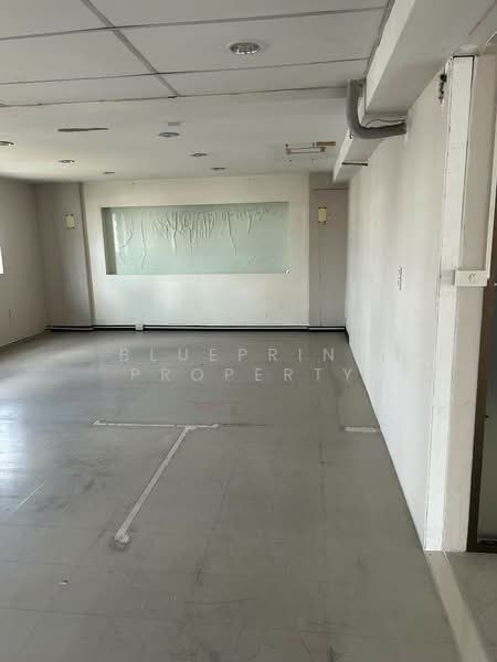 Office Near MRT Suthisan, กรุงเทพ, รัชดา, ดินแดง, ดินแดง, กรุงเทพ, 268 ตร.ม., สำนักงาน ให้เช่า, โดย Blueprint Property, 500154947 - DDproperty.com
