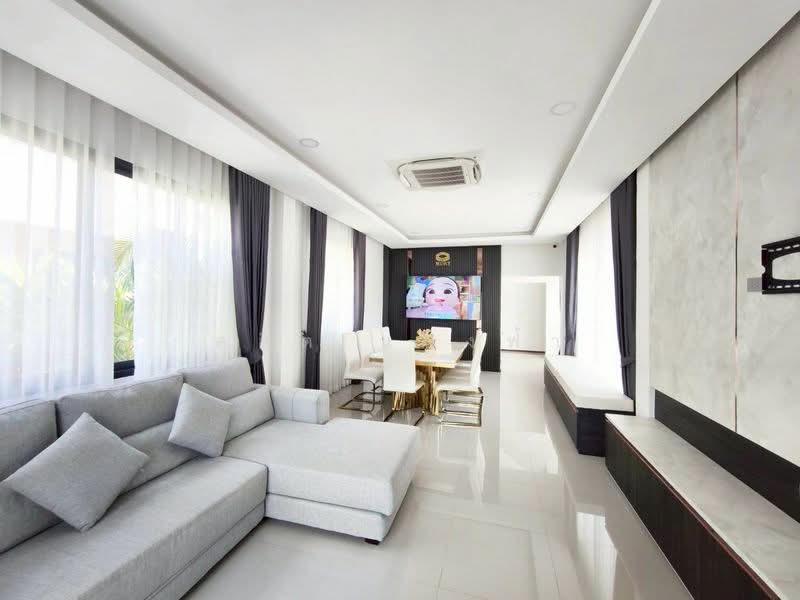 ให้เช่าบ้านเดี่ยวพื้นที่เยอะ มีสระว่ายน้ำ ม.โกลเด้นท์พรีเว่ พนัสนิคม ชลบุรี, ชลบุรี, หน้าพระธาตุ, พนัสนิคม, ชลบุรี, 308 ตร.ม., บ้านเดี่ยว ให้เช่า, โดย ดุสิต แสงฟ้า, 500154953 - DDproperty.com