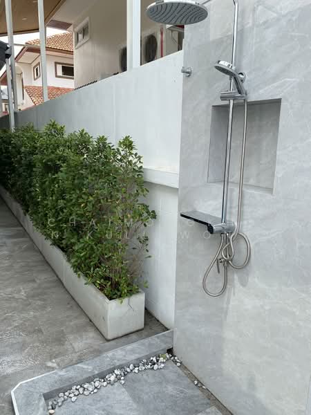 Eakmongkol Village Jomtien, Chon Buri (Pattaya), จอมเทียนสาย 2, Nong Pru, Bang Lamung (Pattaya), Chon Buri (Pattaya), 5 Bedrooms, 280 sqm, Villa For Sale, by Chaimongkhon Kullawong, 500154959 - DDproperty.com