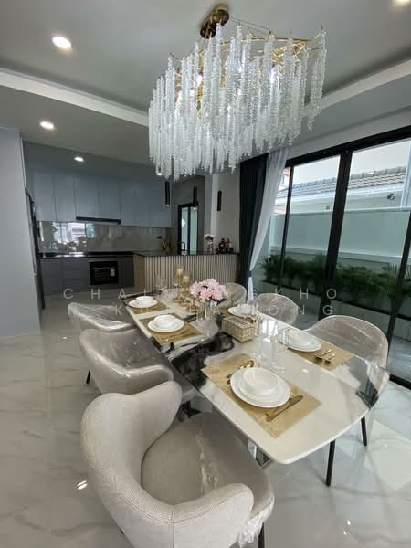 Eakmongkol Village Jomtien, Chon Buri (Pattaya), จอมเทียนสาย 2, Nong Pru, Bang Lamung (Pattaya), Chon Buri (Pattaya), 5 Bedrooms, 280 sqm, Villa For Sale, by Chaimongkhon Kullawong, 500154959 - DDproperty.com