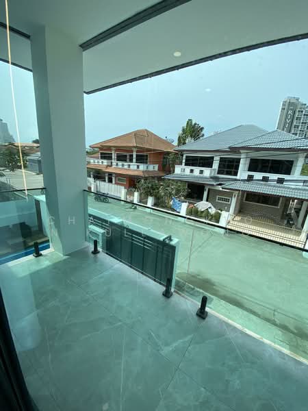 Eakmongkol Village Jomtien, Chon Buri (Pattaya), จอมเทียนสาย 2, Nong Pru, Bang Lamung (Pattaya), Chon Buri (Pattaya), 5 Bedrooms, 280 sqm, Villa For Sale, by Chaimongkhon Kullawong, 500154959 - DDproperty.com