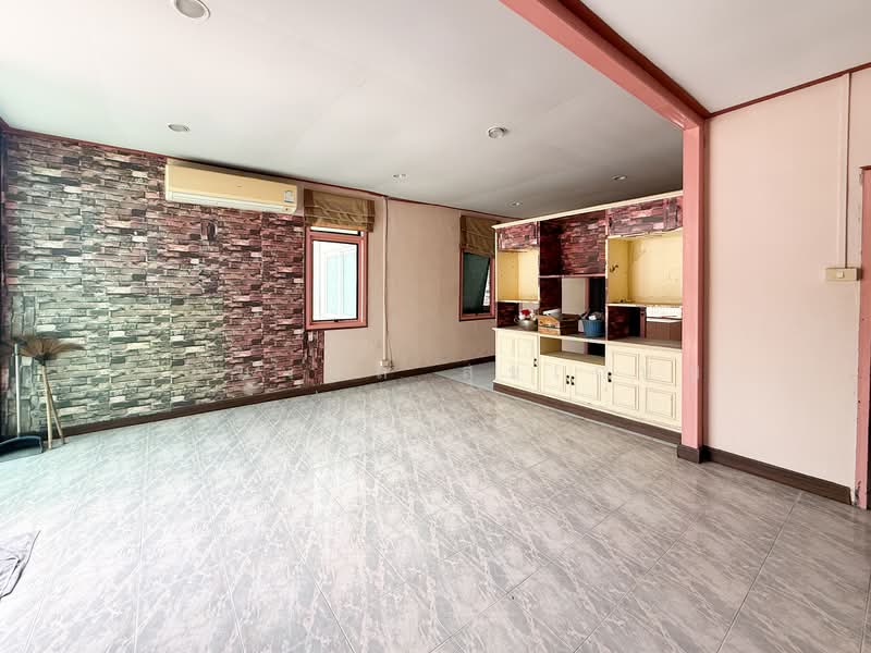 ที่ดินพร้อมบ้านพัฒนาการ 50, กรุงเทพ, สวนหลวง, สวนหลวง, กรุงเทพ, 256 ตร.ม., ที่ดิน ขาย, โดย อภิมงคล สุขเกษม, 500154978 - DDproperty.com