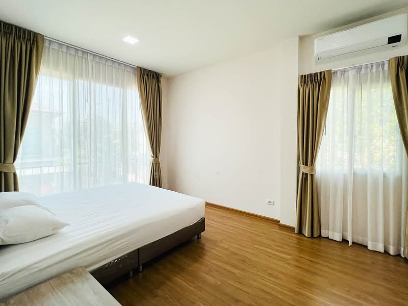 Grande Pleno Salaya-Borommaratchachonnani, Nonthaburi, Atchariya Phatthana Road, Sala Klang, Bang Kruai, Nonthaburi, 3 Bedrooms, 148 sqm, Townhouse For Rent, by Somchai Ruechajirakit, 500154981 - DDproperty.com