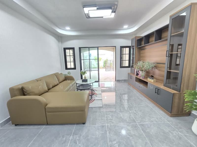 หมู่บ้าน ร่มเย็น5 พระยาสุเรนทร์9 บางชัน คลองสามวา, Bangkok, Bang Chun, Khlong Sam Wa, Bangkok, 3 Bedrooms, 80 sqm, Townhouse For Sale, by นภัสศรณ์ วงศ์สินไทยกร (นันท์), 500154988 - DDproperty.com