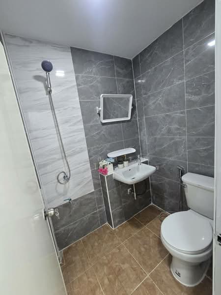 หมู่บ้าน ร่มเย็น5 พระยาสุเรนทร์9 บางชัน คลองสามวา, Bangkok, Bang Chun, Khlong Sam Wa, Bangkok, 3 Bedrooms, 80 sqm, Townhouse For Sale, by นภัสศรณ์ วงศ์สินไทยกร (นันท์), 500154988 - DDproperty.com