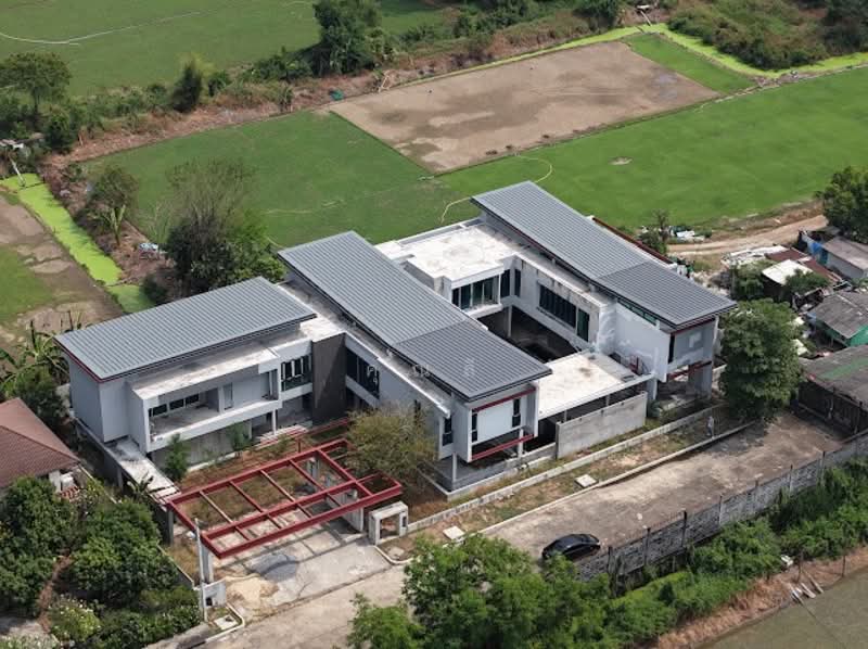 รอคุณมาเนรมิต ให้เป็นบ้านในฝัน !! พื้นที่เยอะ มีสระว่ายน้ำ ! หลังมุมเงียบสงบ ! ขายบ้านเดี่ยวหลังใหญ่, กรุงเทพ, ถนนปัญญาอินทรา, บางชัน, คลองสามวา, กรุงเทพ, 1,600 ตร.ม., บ้านเดี่ยว ขาย, โดย คุณลี, 500154991 - DDproperty.com