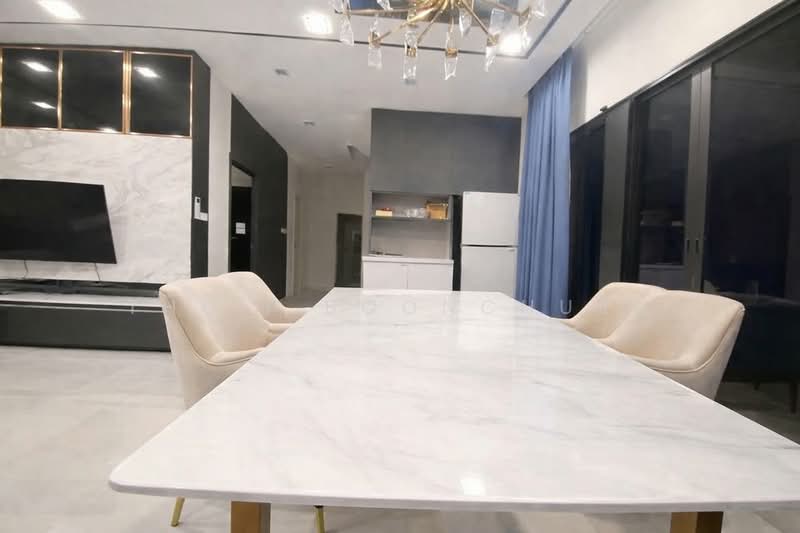 Grand Bangkok Boulevard Rama9, Bangkok, Krungthep Kreetha Road, Saphan Sung, Saphan Sung, Bangkok, 3 Bedrooms, 240 sqm, Single Detached House For Rent, by Thiti Boonchurn, 500155005 - DDproperty.com