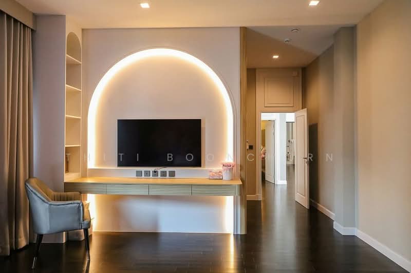 Grand Bangkok Boulevard Krungthepkritha, Bangkok, Srinakarin-Romklao Road, Khlong Sam Prawet, Lat Krabang, Bangkok, 4 Bedrooms, 512 sqm, Single Detached House For Rent, by Thiti Boonchurn, 500155009 - DDproperty.com