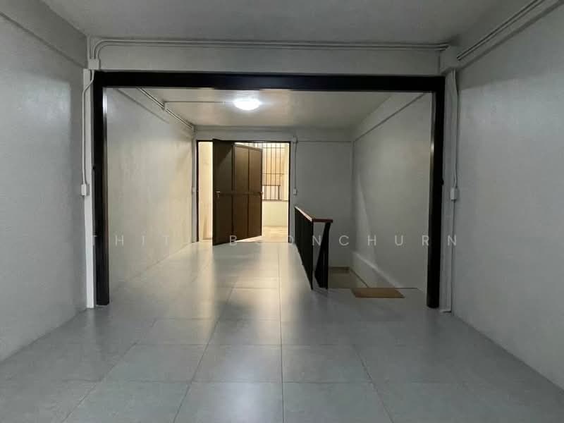Townhouse, Chong Nonsi, Near Rama 3, Bangkok, Chong Nonsi, Yan Nawa, Bangkok, 2 Bedrooms, 300 sqm, Townhouse For Rent, by Thiti Boonchurn, 500155014 - DDproperty.com