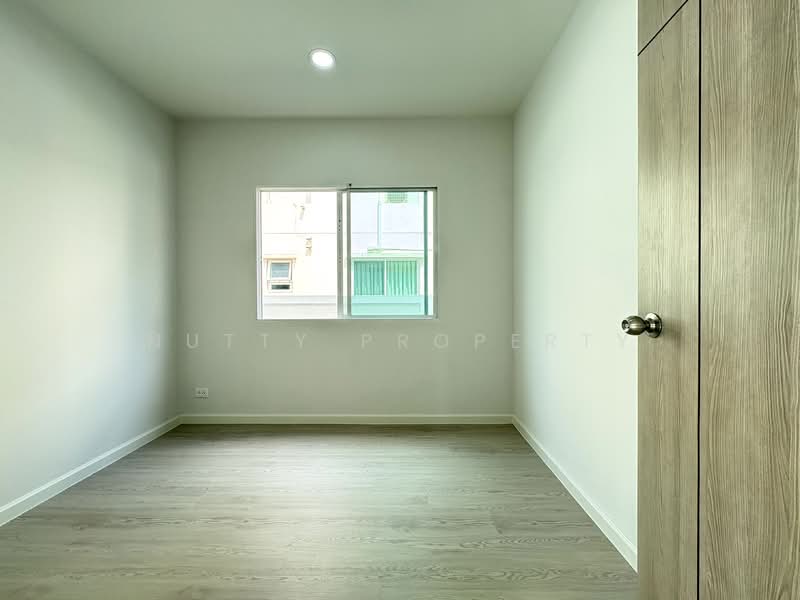 Life Bangkok Boulevard Wongwaen-Rama 9, Bangkok, Kanchanaphisek Road, Saphan Sung, Saphan Sung, Bangkok, 4 Bedrooms, 185 sqm, Single Detached House For Sale, by Nutty Property, 500155061 - DDproperty.com