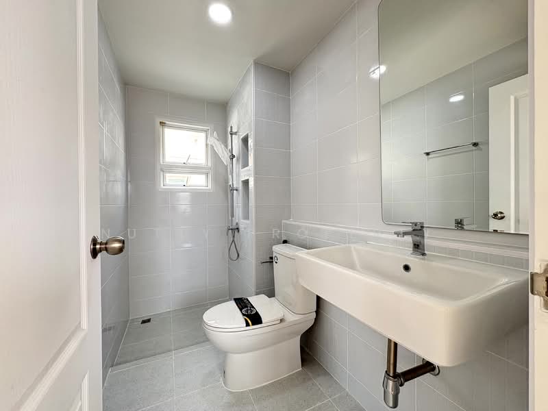 Life Bangkok Boulevard Wongwaen-Rama 9, Bangkok, Kanchanaphisek Road, Saphan Sung, Saphan Sung, Bangkok, 4 Bedrooms, 185 sqm, Single Detached House For Sale, by Nutty Property, 500155061 - DDproperty.com