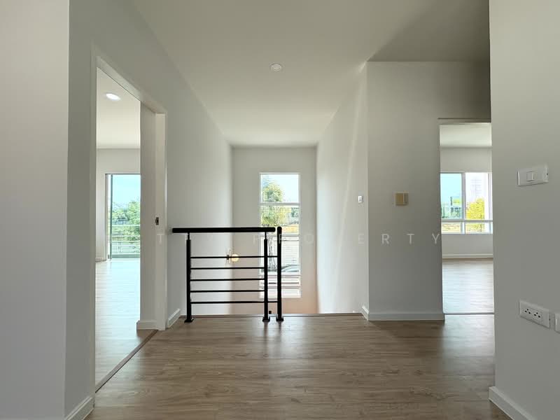 Life Bangkok Boulevard Wongwaen-Rama 9, Bangkok, Kanchanaphisek Road, Saphan Sung, Saphan Sung, Bangkok, 4 Bedrooms, 185 sqm, Single Detached House For Sale, by Nutty Property, 500155061 - DDproperty.com