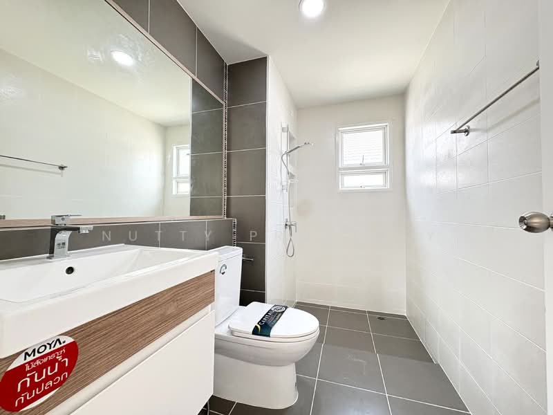 Life Bangkok Boulevard Wongwaen-Rama 9, Bangkok, Kanchanaphisek Road, Saphan Sung, Saphan Sung, Bangkok, 4 Bedrooms, 185 sqm, Single Detached House For Sale, by Nutty Property, 500155061 - DDproperty.com