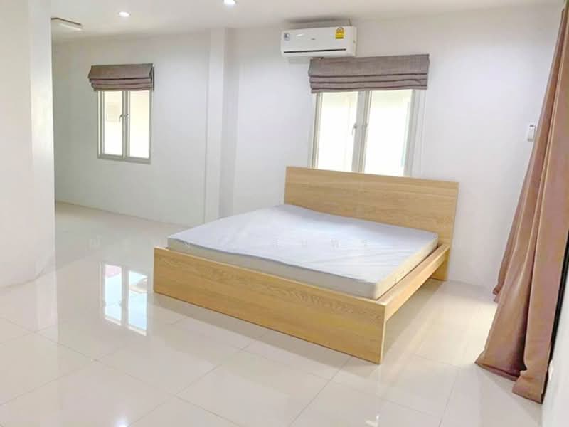 ไม่พบโครงการ, Bangkok, อ่อนนุช38-46, Bang Chak, Phra Khanong, Bangkok, 3 Bedrooms, 300 sqm, Single Detached House For Rent, by ณัฐพงศ์ สุนทรอรุณ, 500155069 - DDproperty.com