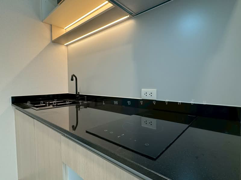 Airlink Residence, Bangkok, Rom Klao Road, Khlong Sam Prawet, Lat Krabang, Bangkok, Studio, 28 sqm, Condo For Sale, by ดลภัทร เพชรจรัสชัย, 500155071 - DDproperty.com