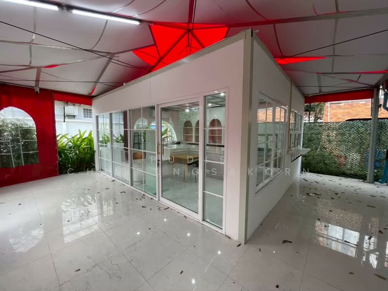 For Rent: Ready-to-Operate Commercial Space – Ratchathewi, Bangkok, Thung Phaya Thai, Ratchathewi, Bangkok, , 300 sqm, Shophouse For Rent, by Pudis Chitrungsakorn, 500155073 - DDproperty.com